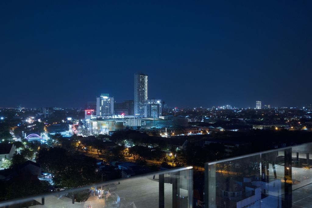 Hotel Dengan Rooftop Di Surabaya Yang Keren Pariwisataku