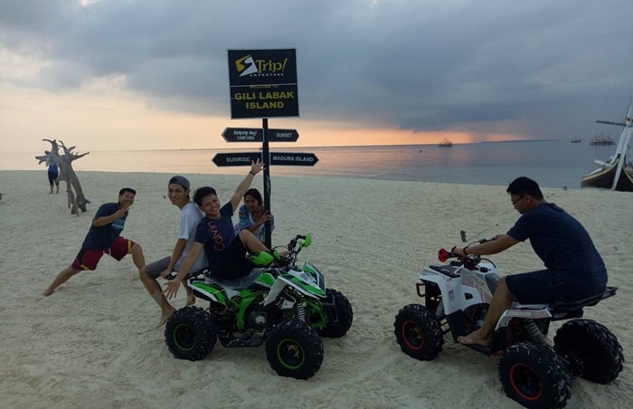 Gili Labak Surga Kecil Dengan Pesona Indah Di Madura Pariwisataku