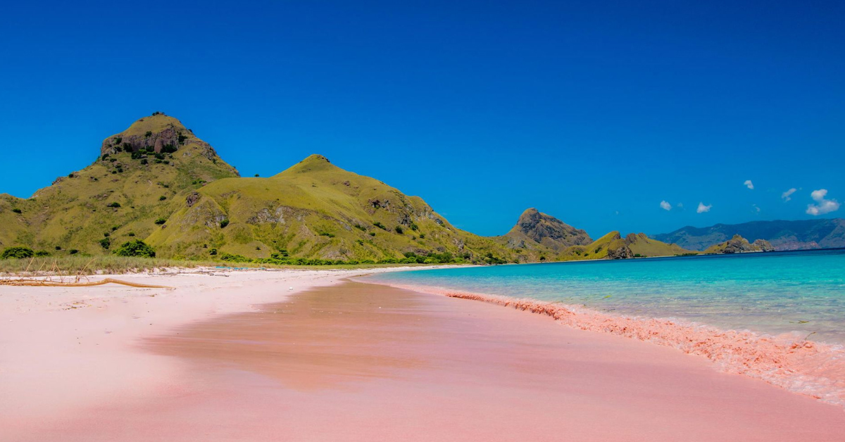 7 Pantai Yang Begitu Indah Dan Mempesona Di Pulau Nias