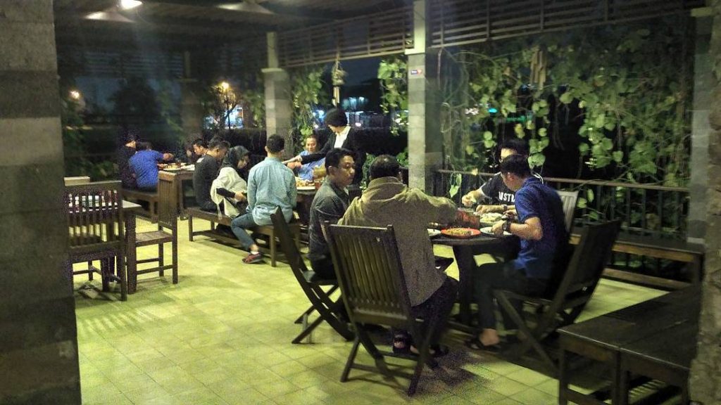 6 Tempat Makan Keluarga Di Solo Yang Wajib Kamu Coba - Pariwisataku