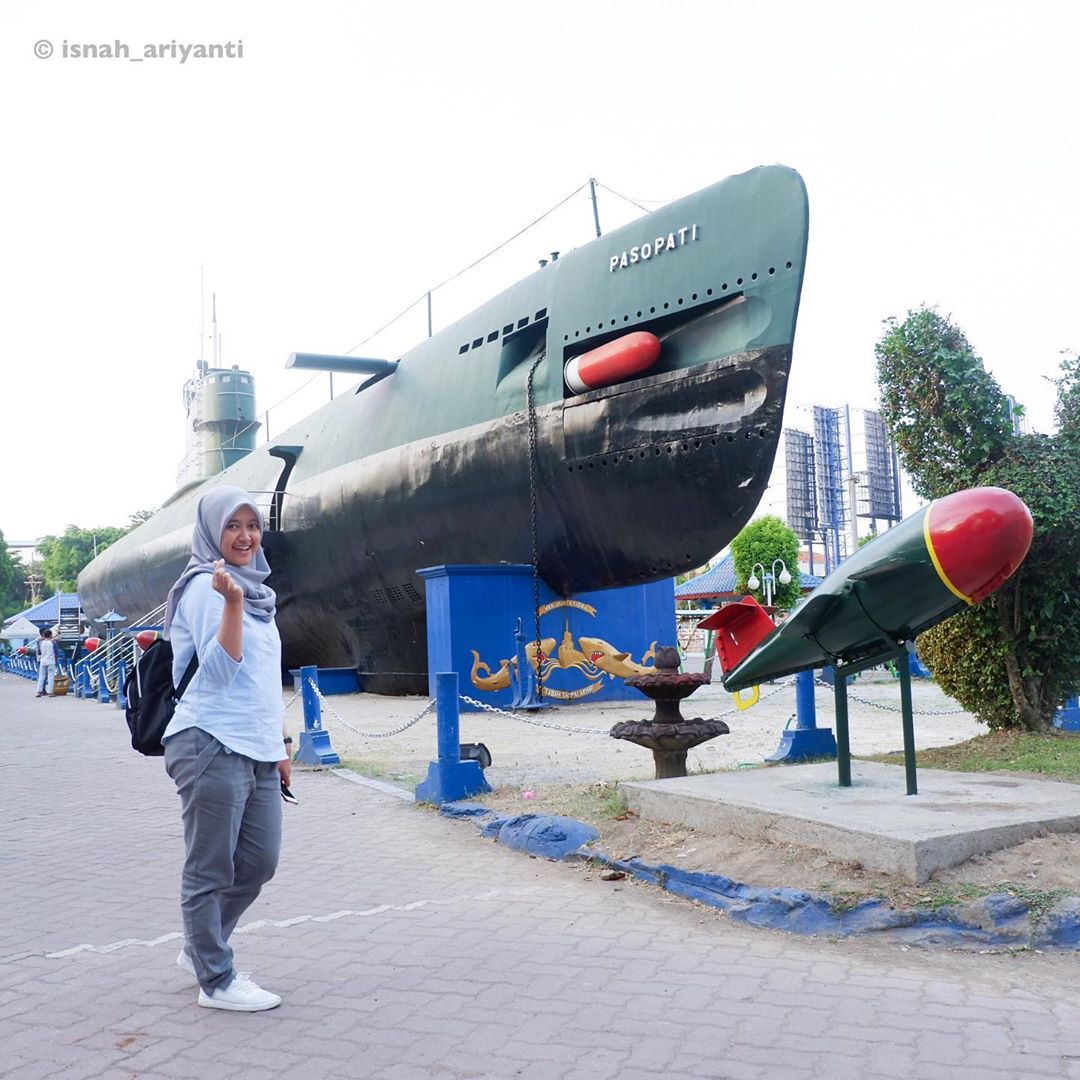 Tiket Masuk Museum Di Jakarta Review Lokasi Dan Tiket Masuk Monumen Kapal Selam 